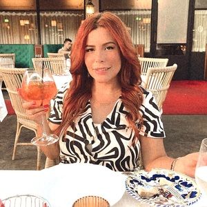 Meet your Posher, Lily